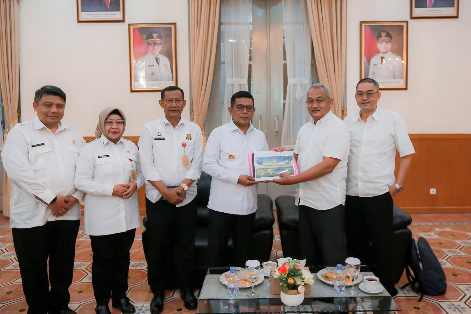 Pengusaha Tertarik EBT, Gubernur Andra Soni: Provinsi Banten Terbuka Untuk Investasi