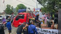 Orang Tua Siswa yang Anaknya Tak Diterima di SMKN 2 Kabupaten Tangerang Gelar Demo