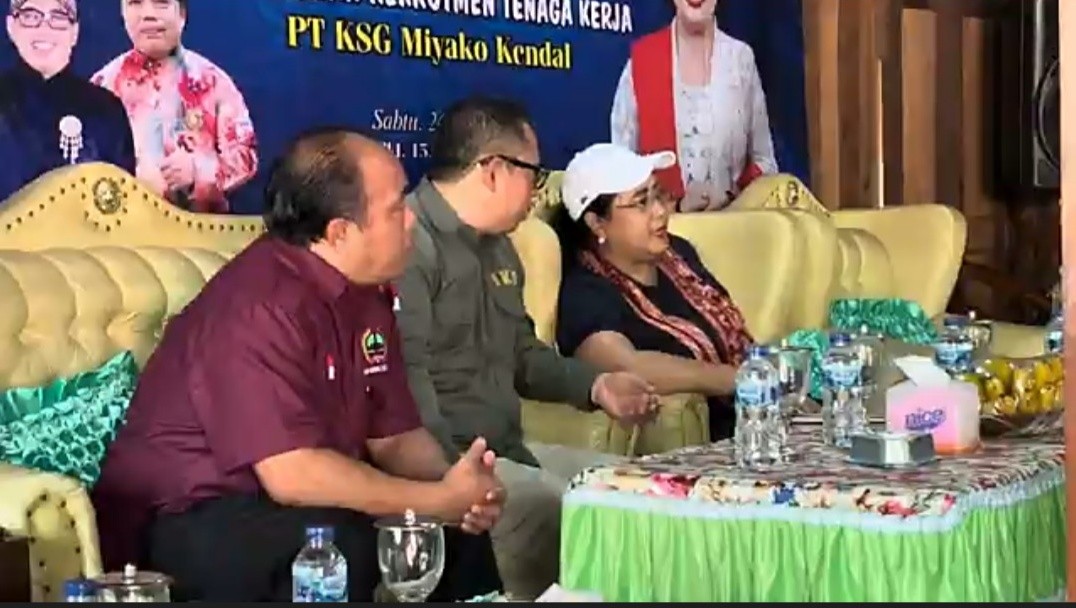 Kolaborasi PT KSG dengan IKG Rekrut Tenaga Kerja, Bupati Endah Subekti Beri Semangat Para Lulusan SMK