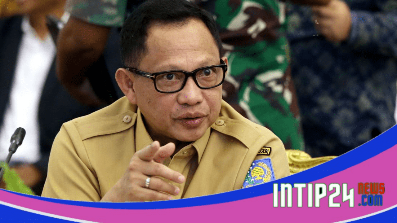 Bupati Pati Naikkan PBB 250 Persen, Mendagri: Saya Akan Cek