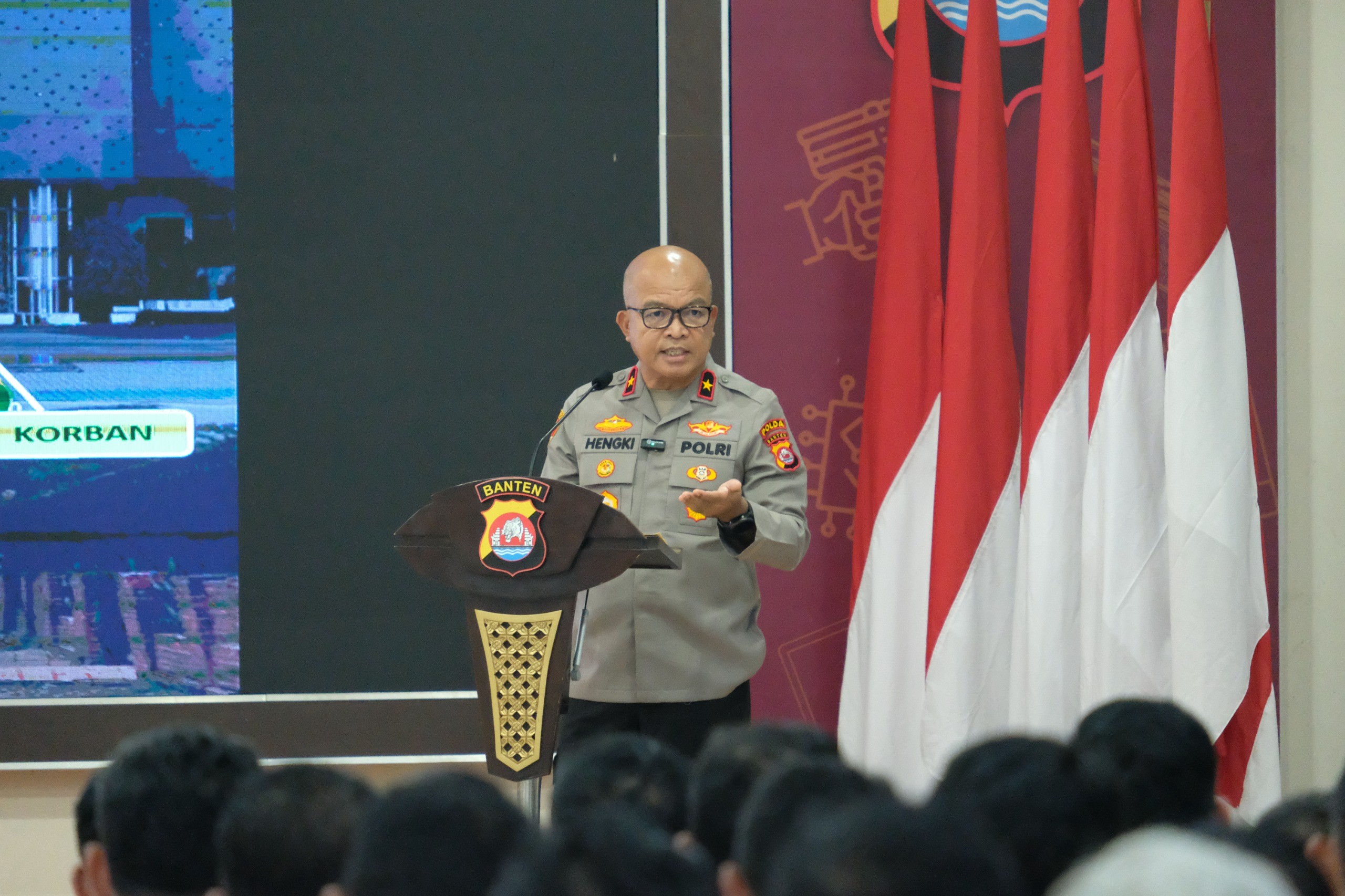 Brigjen Pol Hengki Resmi Jabat Kapolda Banten Gantikan Irjen Pol Suyudi Ario Seto Brigjen Pol Hengki Resmi Jabat Kapolda Banten Gantikan Irjen Pol Suyudi Ario Seto