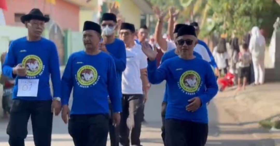 Meriahkan HUT RI ke-80, Desa Mangunreja Gelar Jalan Santai