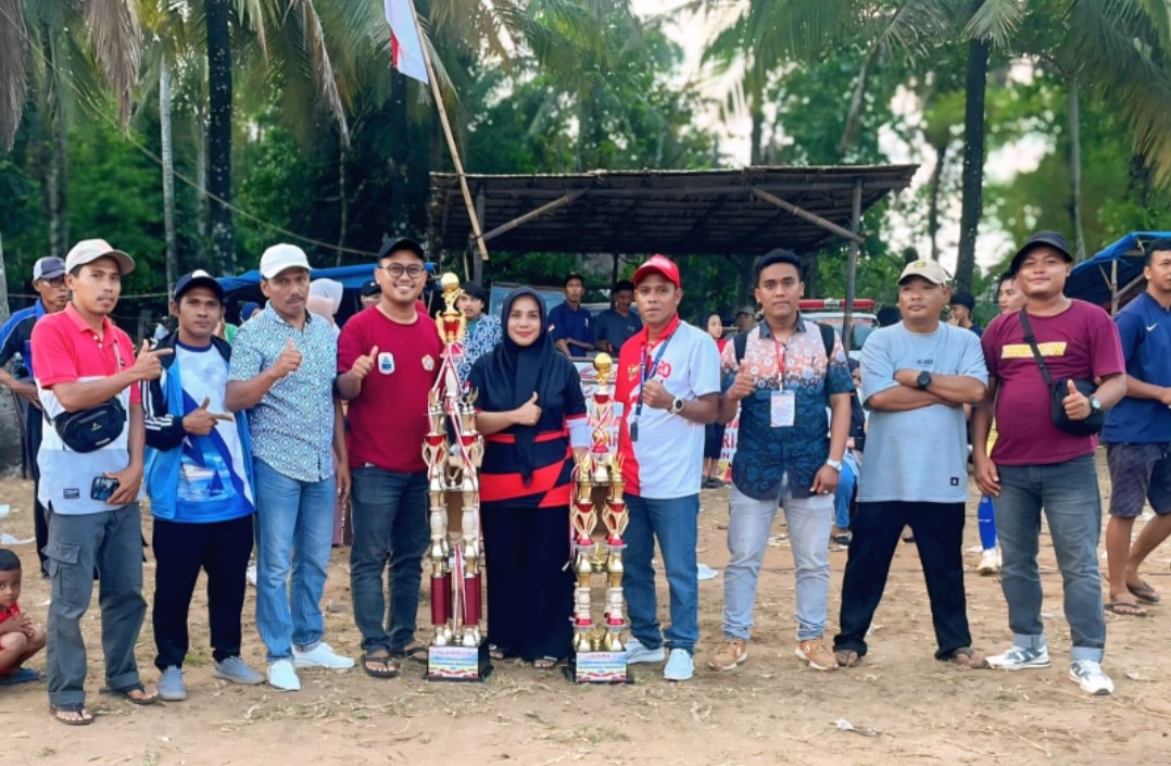 Turnamen Sepak Bola Antar RT Meriahkan HUT RI di Desa Wanasalam