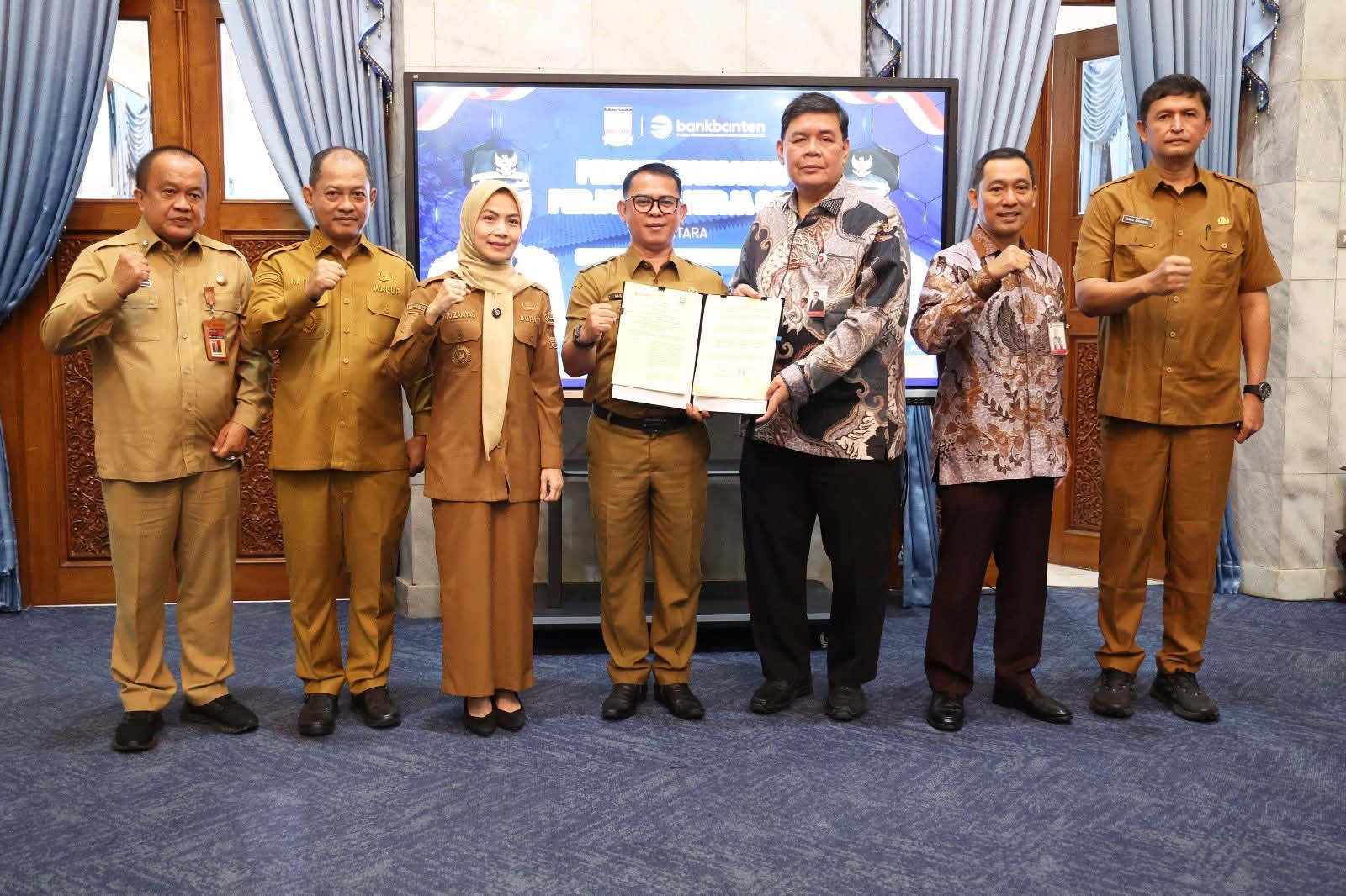 Pemprov Banten dan Pemkab Serang Bersinergi Perkuat Bank Banten Pemprov Banten dan Pemkab Serang Bersinergi Perkuat Bank Banten