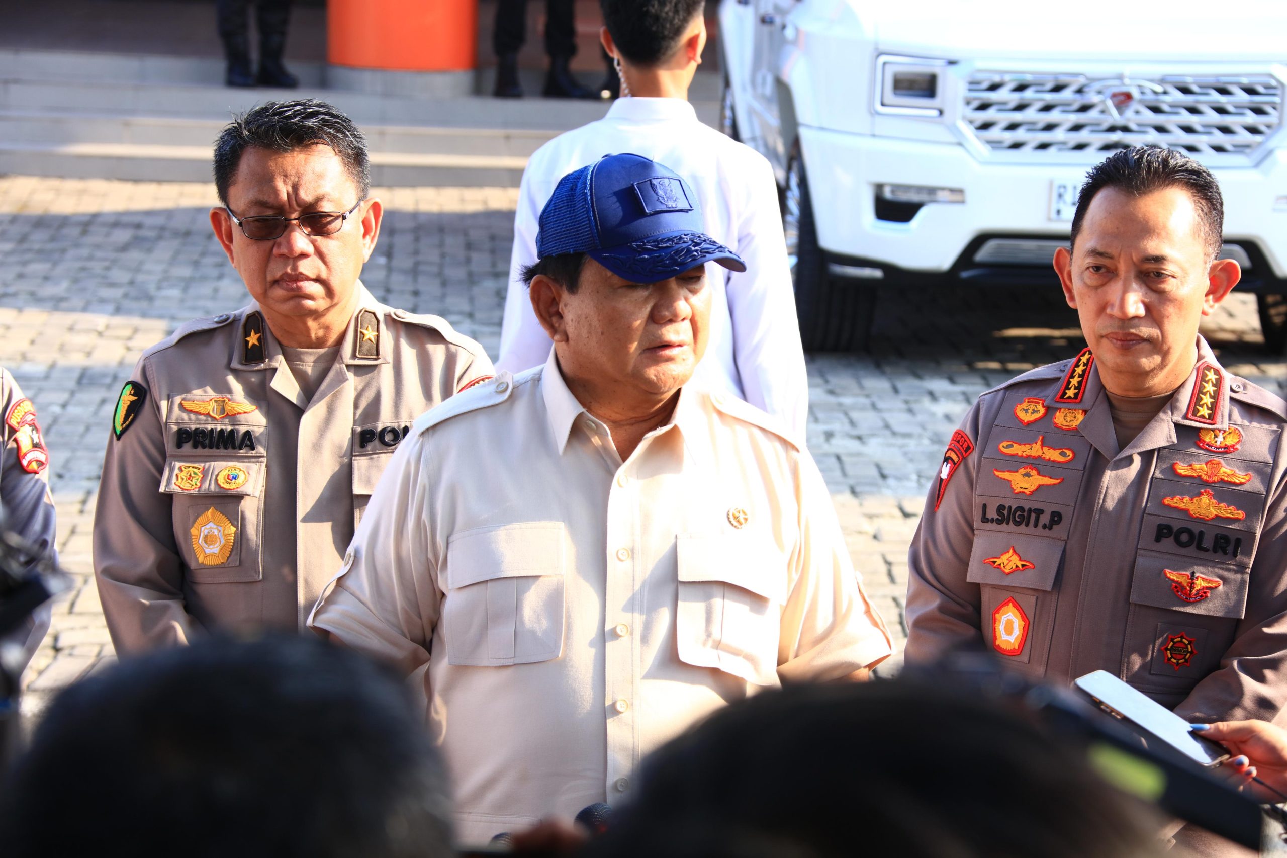 Prabowo Janji Kenaikan Pangkat Luar Biasa untuk Polisi Korban Ricuh