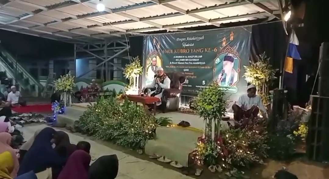 Warga dan Alumni Hadiri Khaul Pendiri Ponpes Atthahiriyah Pabuaran