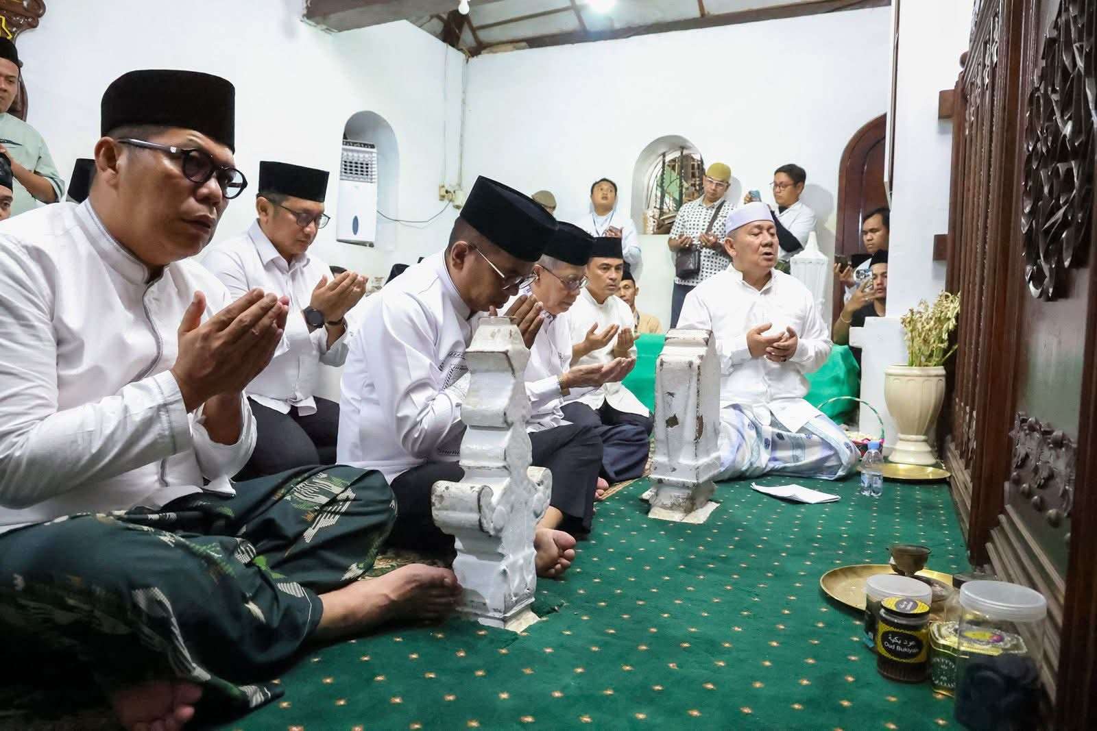 Gubernur Banten awali HUT ke-25 Banten dengan Ziarah ke Banten lama
