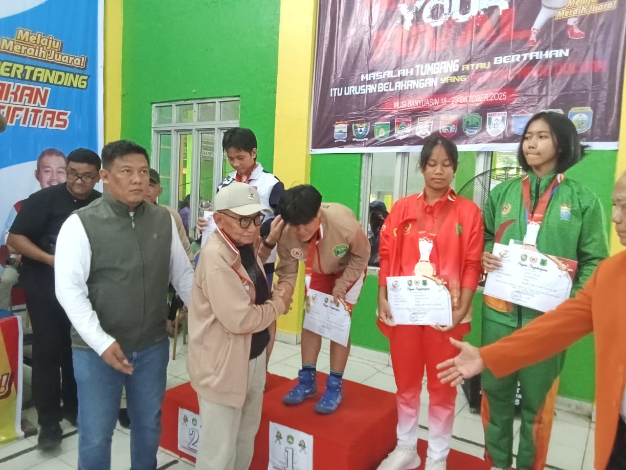 Dari Tanah Tempirai ke Panggung Kejayaan: Lilis Suryani, Atlet Cabor Fertina Persembahkan Emas untuk PALI Dari Tanah Tempirai ke Panggung Kejayaan: Lilis Suryani, Atlet Cabor Fertina Persembahkan Emas untuk PALI