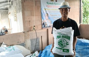 Menelusuri Inovasi Pupuk Kompos “Pak Bhabin” Binaan Kapolres Serang di Desa Tegal Maja Menelusuri Inovasi Pupuk Kompos “Pak Bhabin” Binaan Kapolres Serang di Desa Tegal Maja