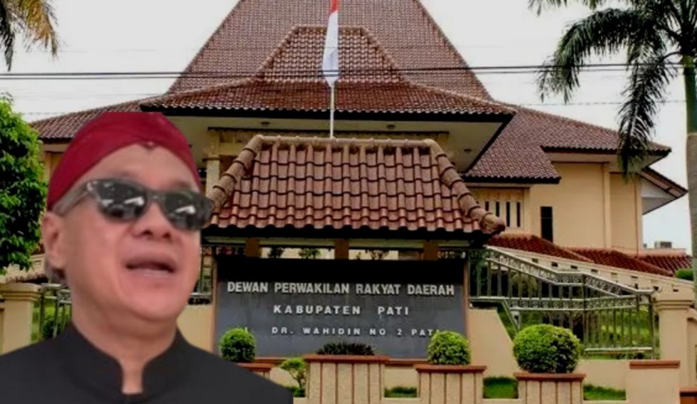 Meski Dikawal Ribuan Warga, Angket DPRD Pati Gagal Makzulkan Bupati Sadewo Meski Dikawal Ribuan Warga, Angket DPRD Pati Gagal Makzulkan Bupati Sadewo