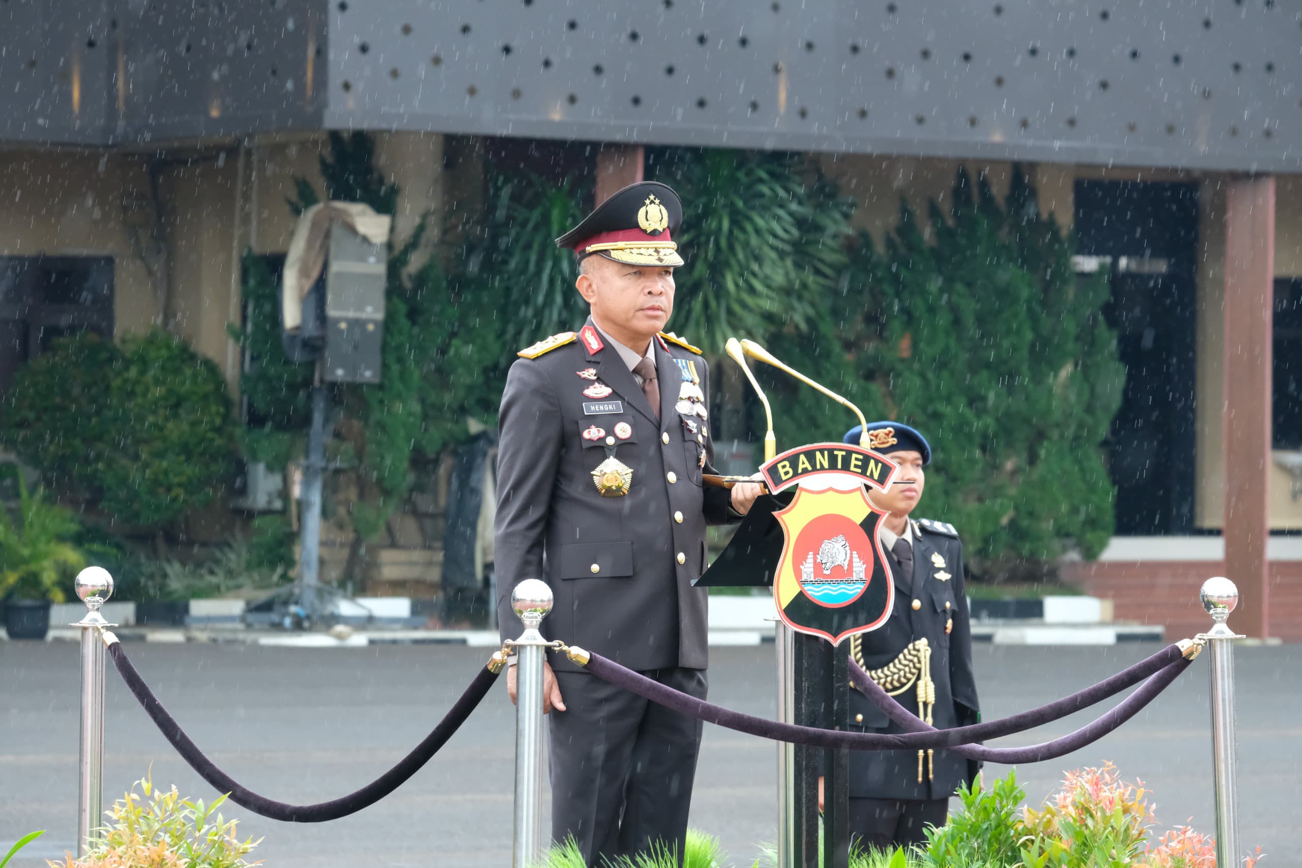 Kapolda Banten Ajak Personel Teladani Semangat Pahlawan di Era Modern