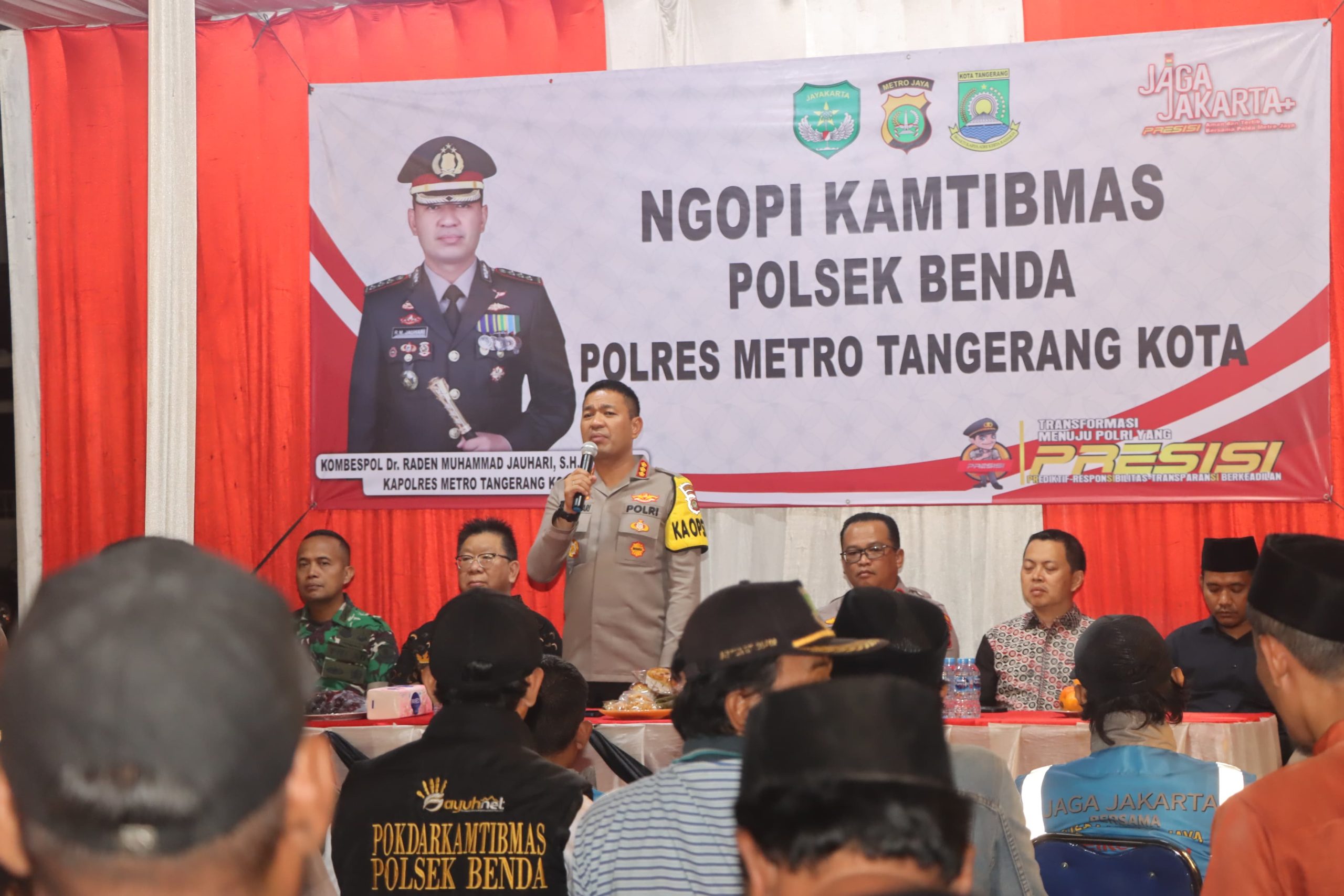 Ngopi Kamtibmas di Benda, Kapolrestro TangKot Serap Aspirasi dan Ingatkan Orang Tua Awasi Anak