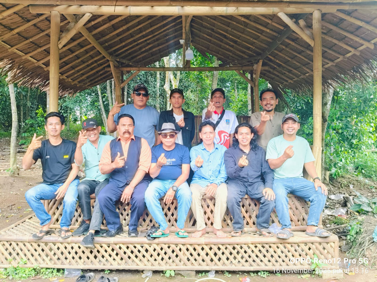 Forum Aktivis Cikeusal Mantapkan Sinergi untuk Majukan Potensi Desa