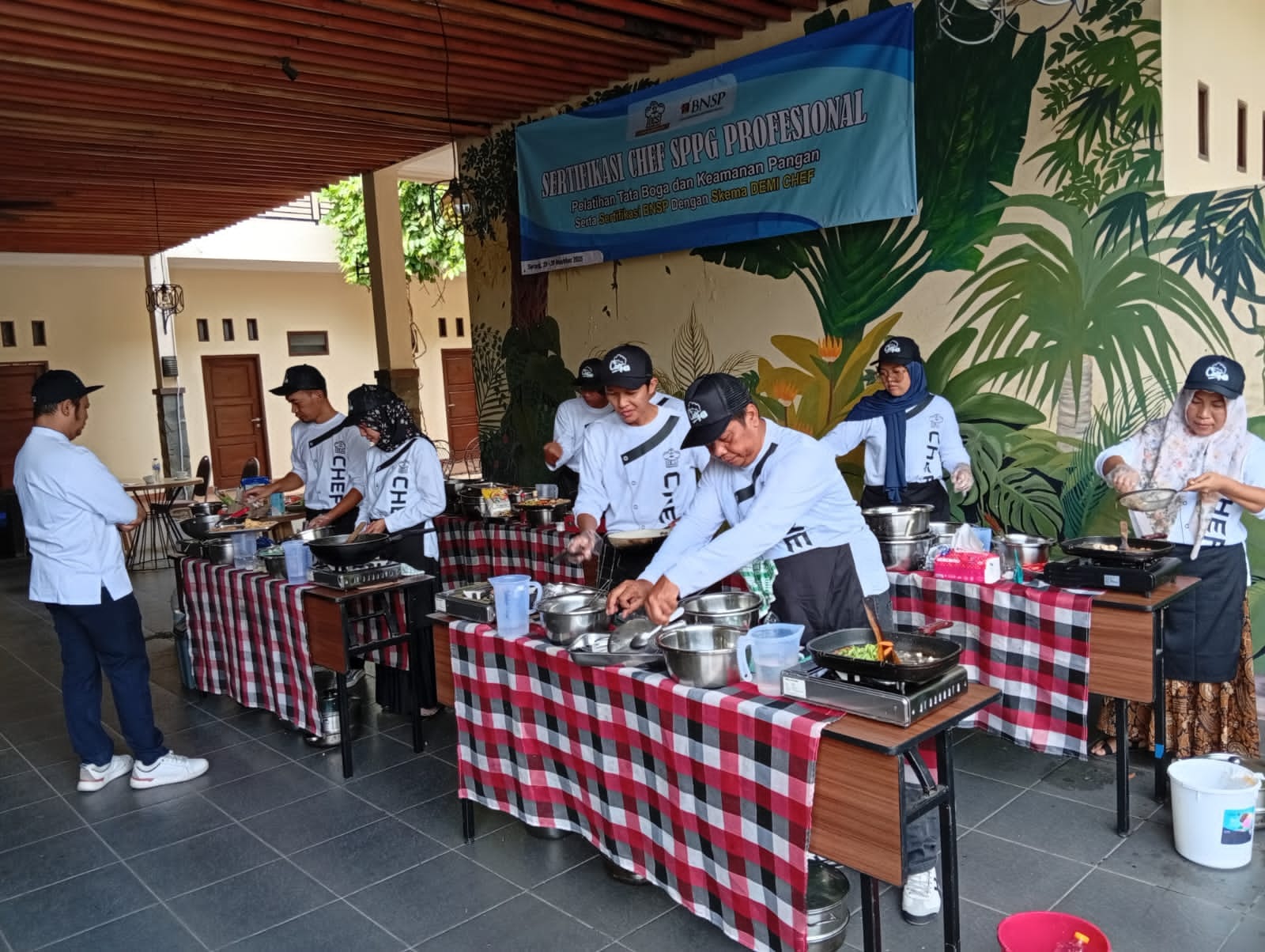 Pelatihan Sertifikasi Chef SPPG Profesional Angkatan Kedua Digelar di Kota Serang Pelatihan Sertifikasi Chef SPPG Profesional Angkatan Kedua Digelar di Kota Serang