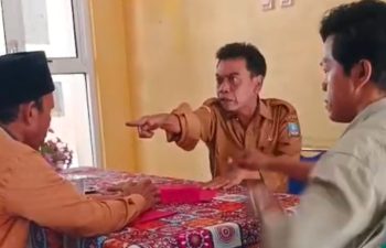 Sekdes Arogan! Jurnalis Diusir Saat Liput Dugaan Korupsi Dana Desa Ragasmasigit