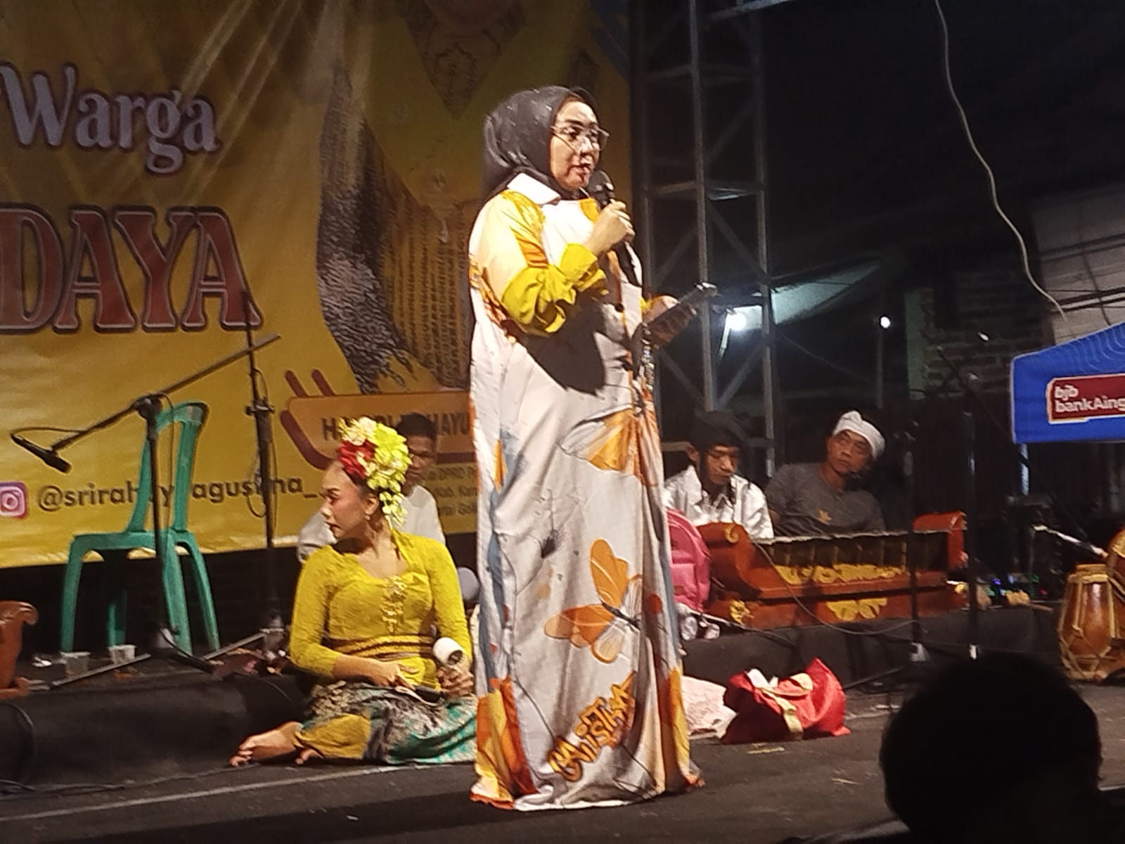 Bukan Sekadar Janji, Sentuhan Budaya serta UMKM Jadi Taktik Efektif Sri Rahayu Jabar Bukan Sekadar Janji, Sentuhan Budaya serta UMKM Jadi Taktik Efektif Sri Rahayu Jabar