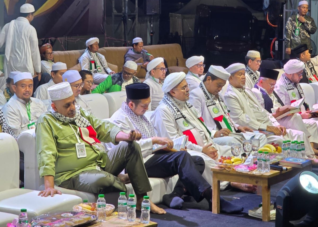 Ketika Presiden Disebut Disandera: Ironi Monas di Tengah Lautan Putih