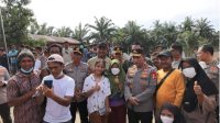 Kapolri Tinjau Lokasi Pengungsian dan salurkan Bantuan di Aceh Tengah