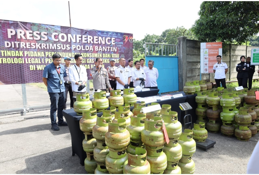 Polda Banten Bongkar Kecurangan Pengisian LPG 3 Kg di Kota Serang, Negara Rugi Rp3,3 Miliar