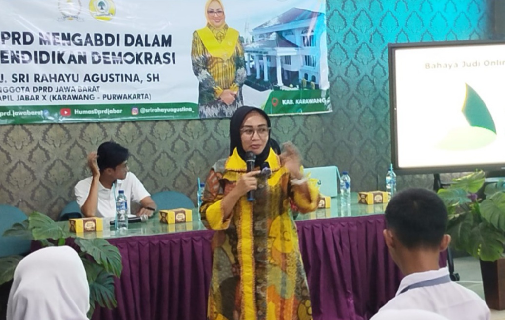 Sri Rahayu Agustina Minta Pelajar Karawang Jadi Generasi Penerus Berdaya Saing Sri Rahayu Agustina Minta Pelajar Karawang Jadi Generasi Penerus Berdaya Saing