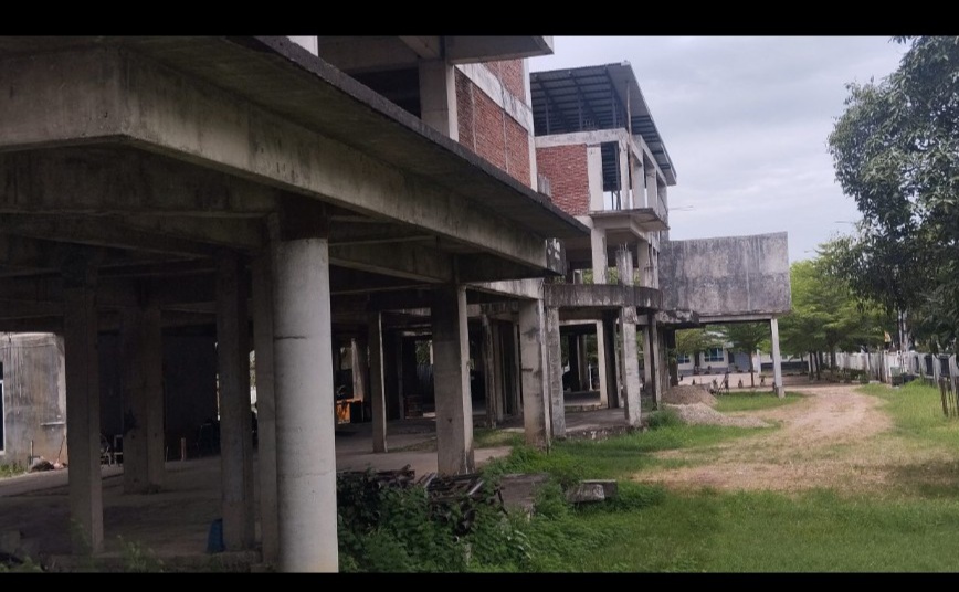 Proyek Kantor PUPR Banda Aceh Mangkrak, Publik Minta Kejelasan dan Evaluasi Menyeluruh
