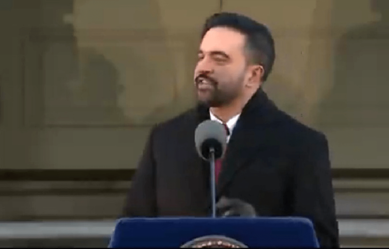 Zohran Mamdani Resmi Dilantik Jadi Wali kota New York Tepat di Malam Tahun Baru Zohran Mamdani Resmi Dilantik Jadi Wali kota New York Tepat di Malam Tahun Baru