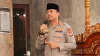 Kapolres Metro Tangerang Kota Laksanakan Jum’at Curhat melalui Sholat Jum’at Keliling di Batuceper