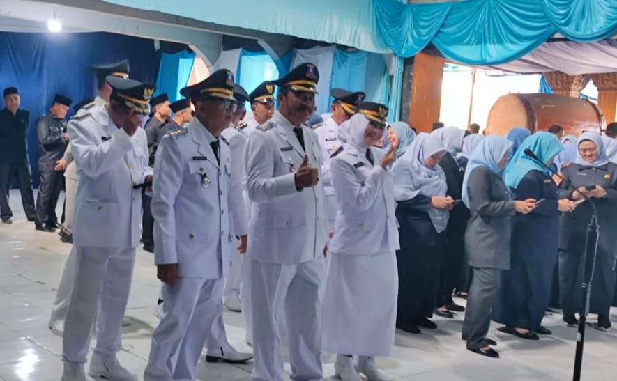 Rotasi Besar Pemkab Serang: 20 Camat Dilantik, Bupati Tegaskan Penataan Ulang Birokrasi