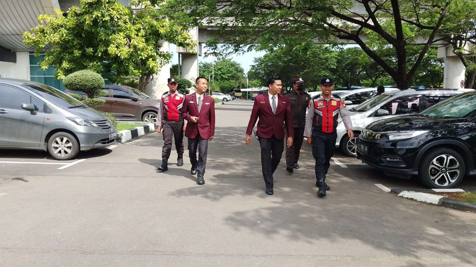 Antisipasi Premanisme, Polsubsektor Terminal 1 Soetta Gelar Patroli Gabungan Antisipasi Premanisme, Polsubsektor Terminal 1 Soetta Gelar Patroli Gabungan