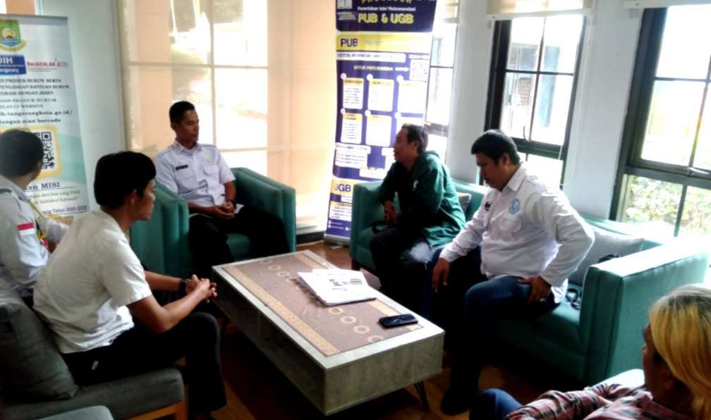 IWO-I Kota Tangerang dan Camat Karawaci Bahas Rencana Cerdas Cermat di Karawaci