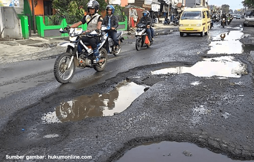 Kecelakaan Maut Akibat Jalan Rusak, Pejabat Lalai Bisa Dipidana Kecelakaan Maut Akibat Jalan Rusak, Pejabat Lalai Bisa Dipidana