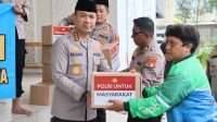 Kapolres Tangerang Kota Rangkul Ojol Lewat Program Jumat Peduli Kapolres Tangerang Kota Rangkul Ojol Lewat Program Jumat Peduli