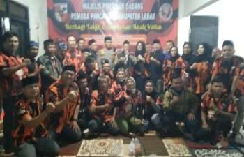 MPC Pemuda Pancasila Lebak Bagikan Takjil dan Santuni Anak Yatim