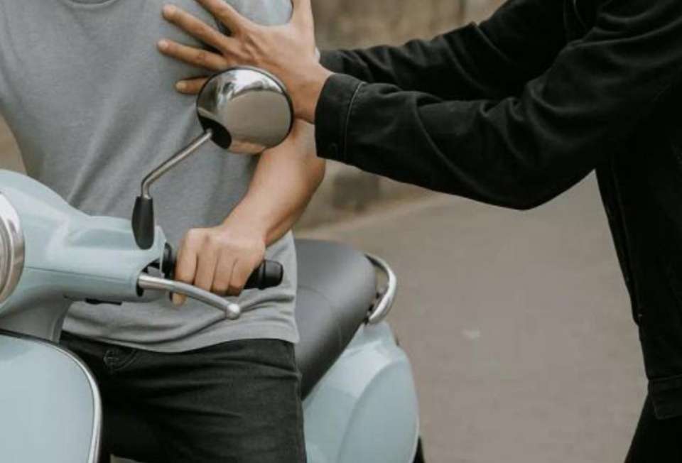 Buntut Penusukan Debitur, OJK Kecam Penagihan DC yang Langgar Aturan