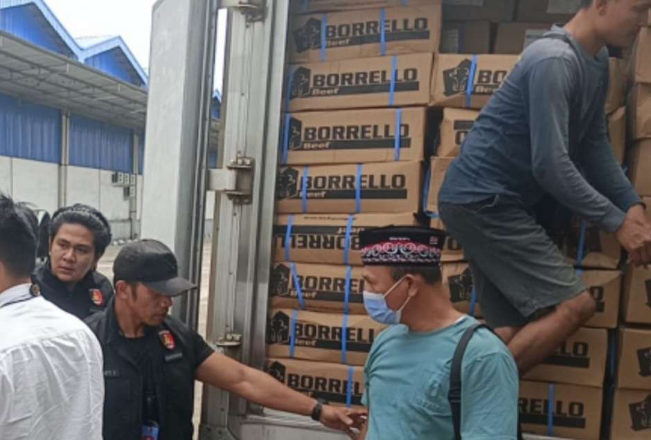 Polisi Gagalkan 9 Ton Daging Impor Kadaluarsa, Diduga Akan Dipasarkan Jelang Lebaran Polisi Gagalkan 9 Ton Daging Impor Kadaluarsa, Diduga Akan Dipasarkan Jelang Lebaran
