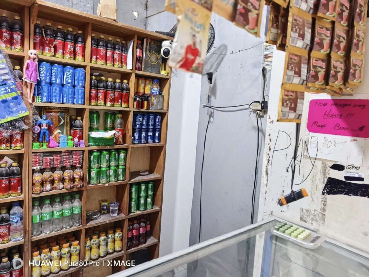 Satresnarkoba dan Polsek Teluknaga Ungkap Jaringan Obat Terlarang, Dua Pelaku Diamankan*