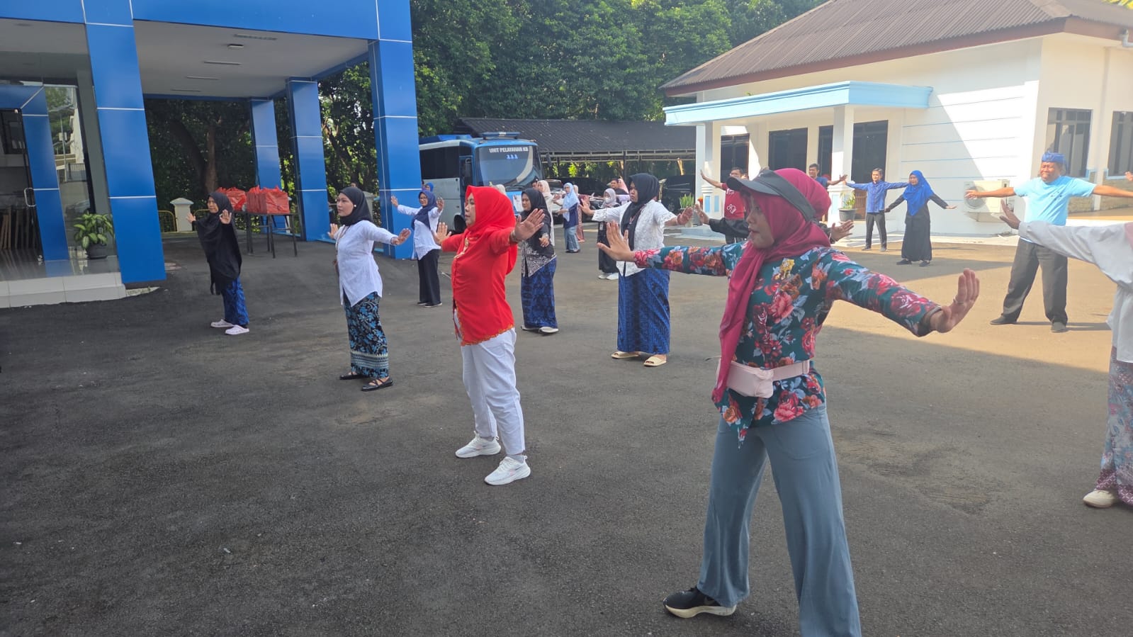 Rayakan Hari Kartini, BKKBN Banten Senam Kebaya Nasional Angkat Semangat Perempuan Berdaya