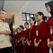 Menaker Yassierli: Perusahaan Sesuaikan Tugas Magang dengan Latar Pendidikan Peserta