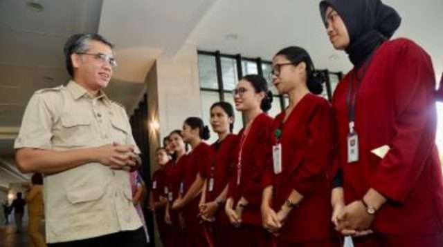 Menaker Yassierli: Perusahaan Sesuaikan Tugas Magang dengan Latar Pendidikan Peserta