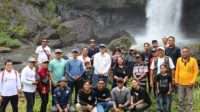 Wabup Dion Jelajahi Pesona Alam Bruno, Dorong Kesadaran Masyarakat Pentingnya Pariwisata
