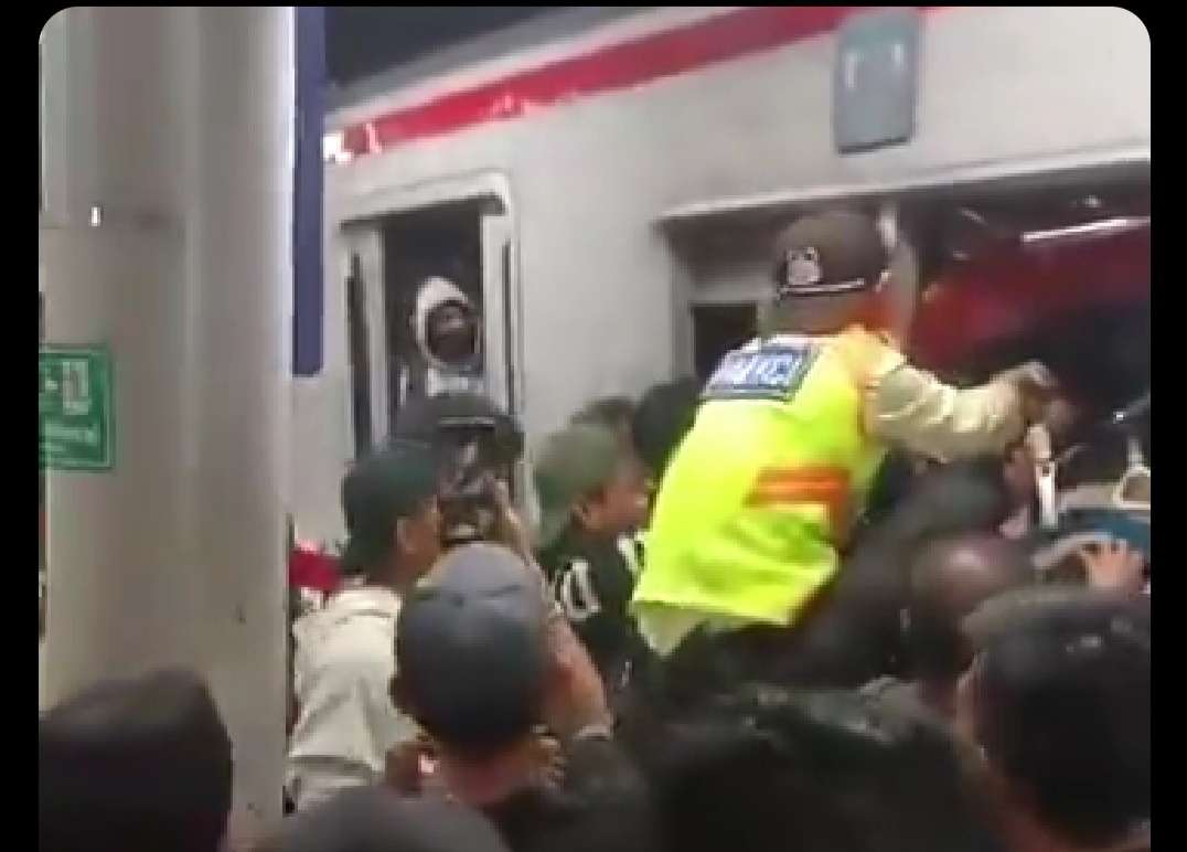 Breaking: Argo Bromo Anggrek Sambar KRL di Bekasi Timur, 4 Tewas 38 Luka
