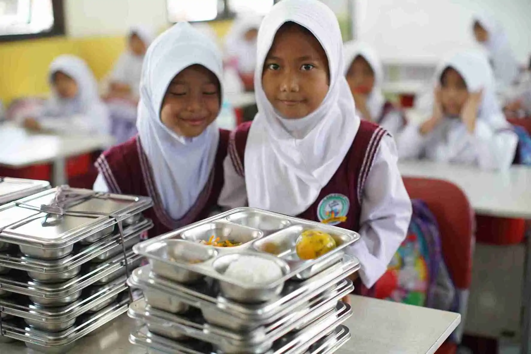 Pemerintah Pangkas Anggaran MBG, Jatah Makan Siswa Berkurang jadi 5 Seminggu