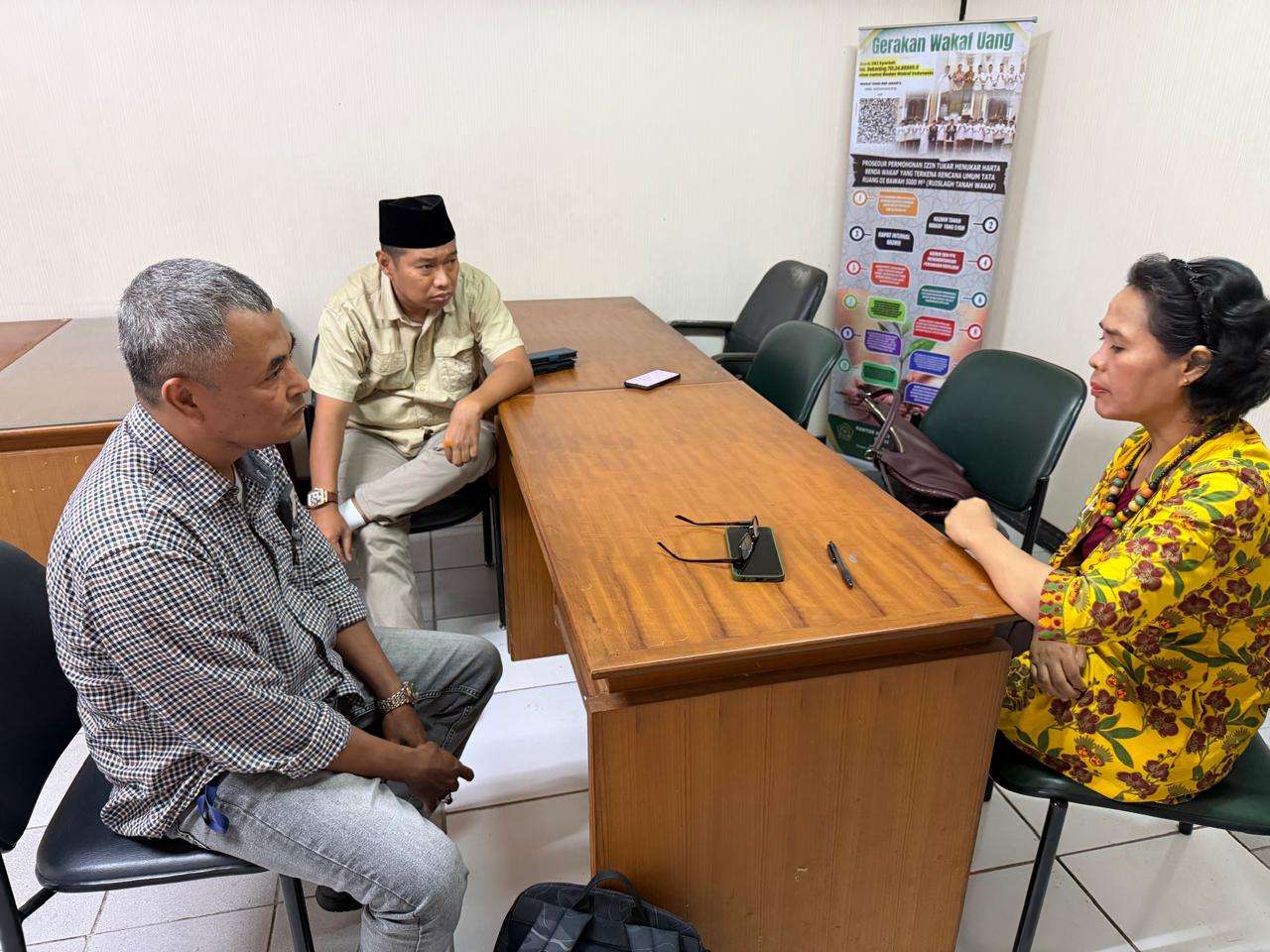 Matrobin Kawal Proses Pembuatan Buku Kavling hingga Tuntas di Jakarta Barat