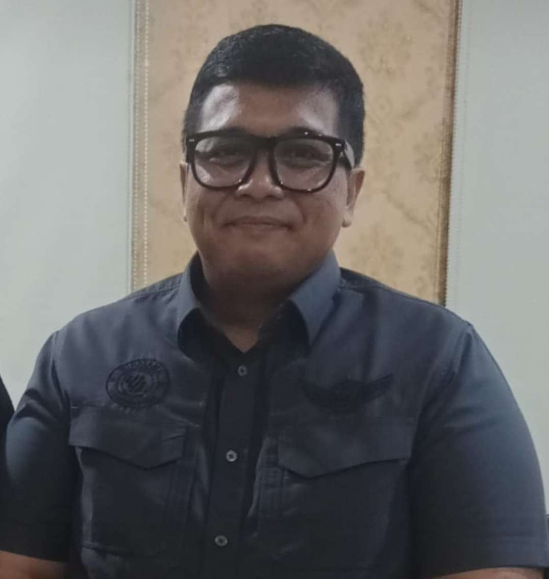 Warga Karawaci Ucapkan Selamat Ulang Tahun Kapolsek Karawaci Kompol Kresna Ajie Perkasa Warga Karawaci Ucapkan Selamat Ulang Tahun Kapolsek Karawaci Kompol Kresna Ajie Perkasa