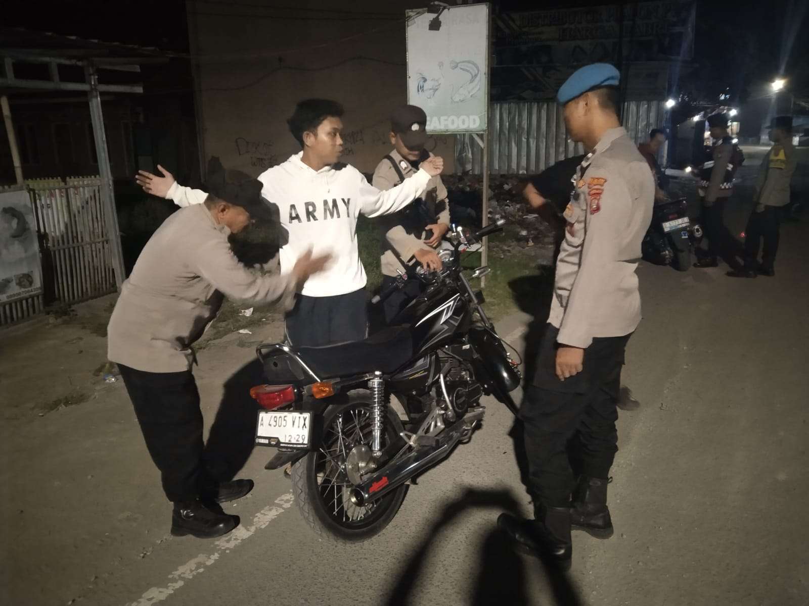 Polsek Paku haji Gelar Raziah Stasioner Dan Patroli Mobill Antisipasi Gangguan Kamtibmas