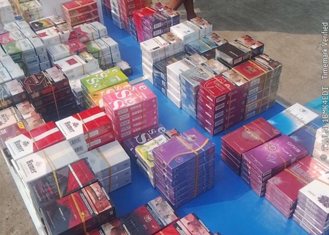 Diduga Kebal Hukum, Penjual Rokok Ilegal Tanpa Cukai Beroperasi Terang-terangan di Karawaci