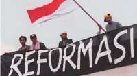 28 Tahun Reformasi: Krisis Kapitalisme, Pelajaran Rezim Orde Baru dan Jalan Menuju Kedaulatan Rakyat 28 Tahun Reformasi: Krisis Kapitalisme, Pelajaran Rezim Orde Baru dan Jalan Menuju Kedaulatan Rakyat