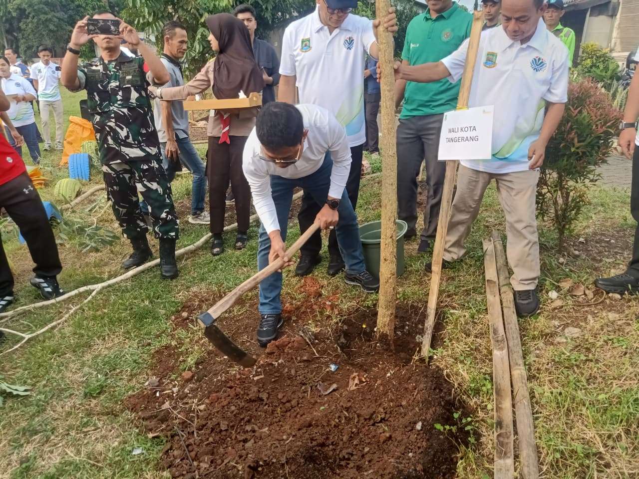 Peringatan Hari Lingkungan Hidup Sedunia 2026, Wali Kota Tangerang Tanam 1.000 Pohon
