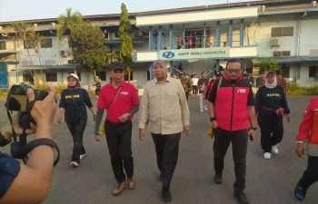 Wamenaker dan Desk Ketenagakerjaan Mabes Polri Turun Tangan Selesaikan Perselisihan 132 Karyawan PT. Amos Indah Indonesia
