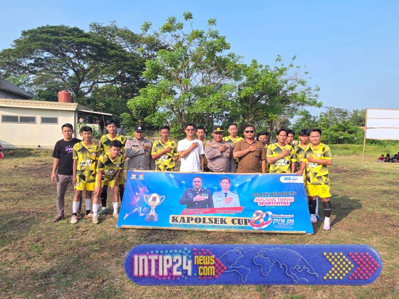 Dalam rangka HUT Polri ke 80 Polsek Pakuhaji buka Turnamen sepak bola